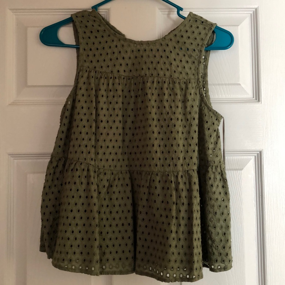 True Craft sleeveless top